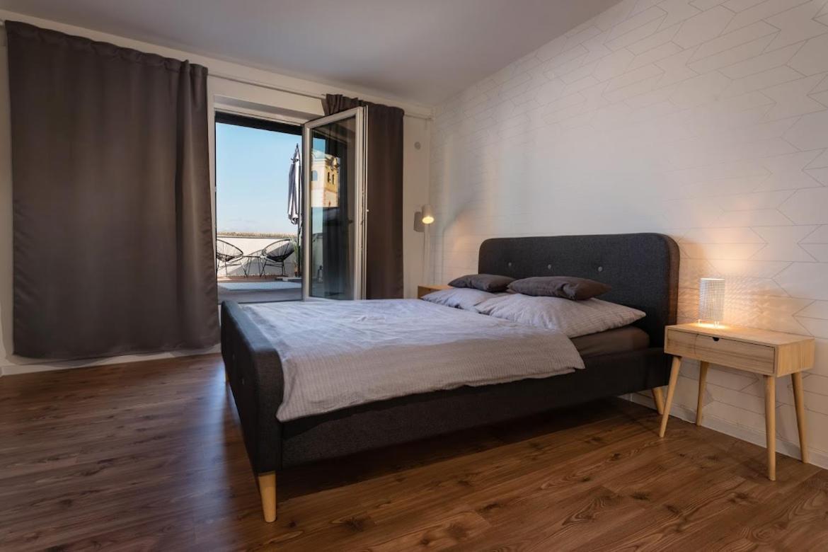 Apartman Pod Vezou 2 Besztercebánya Kültér fotó