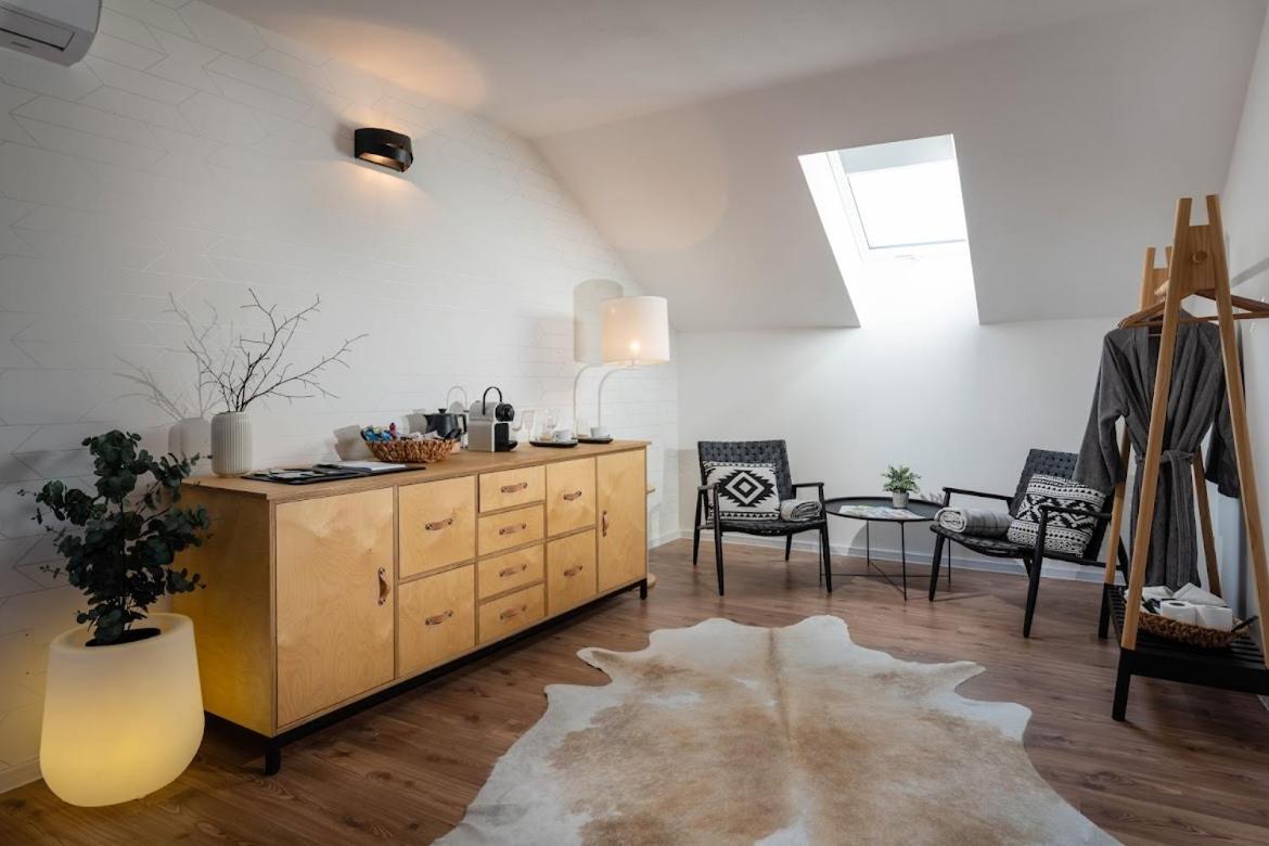 Apartman Pod Vezou 2 Besztercebánya Kültér fotó